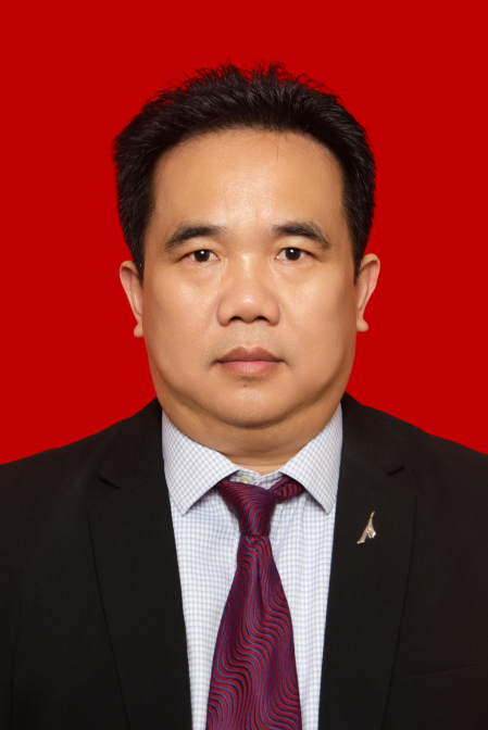 常务副会长王江波